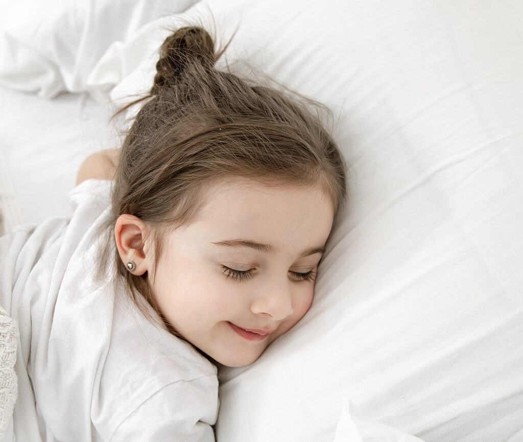 cute-sleeping-girl